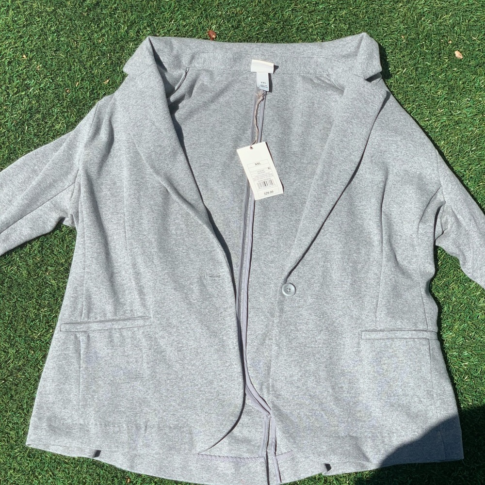 Grey blazer